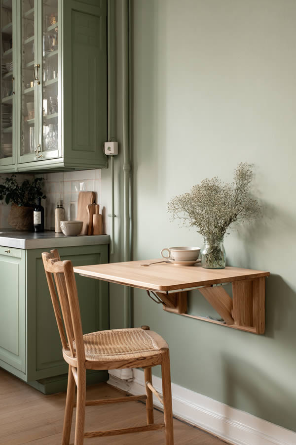 Kitchen Fold-Down Tables Kitchen Fold-Down Tables