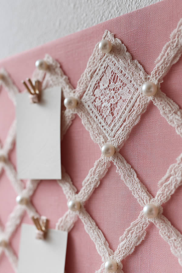 Memo Board With Ribbon And Lace Trim Memo Board With Ribbon And Lace Trim