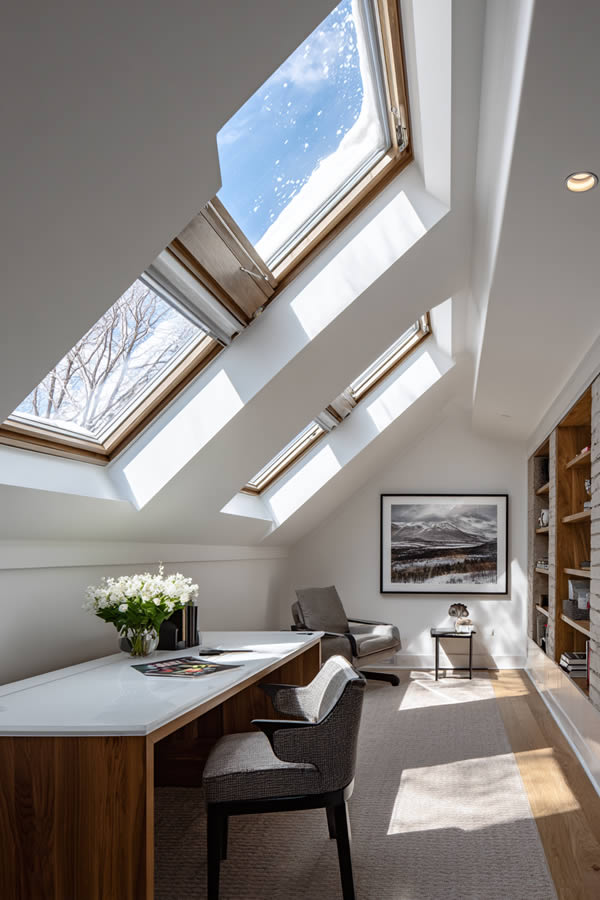 Skylights As Natural Task Lighting Skylights As Natural Task Lighting