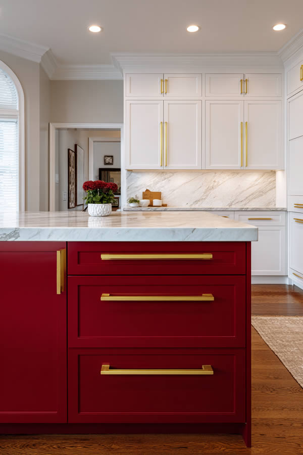 Two-Tone Kitchen Island Color Blocking