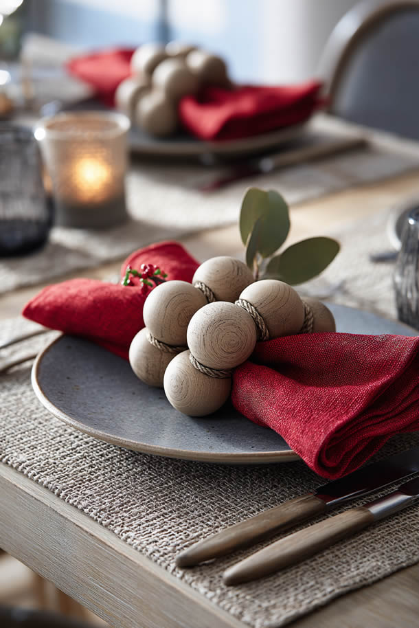 Xmas Wooden Bead Napkin Rings