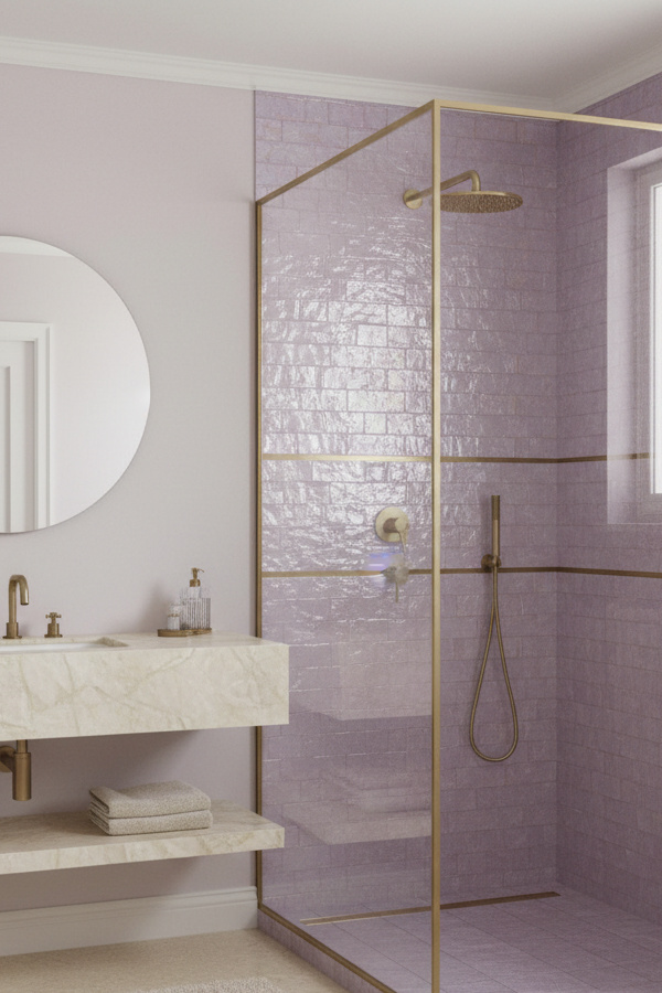 Frameless Glass Walk-In Shower Room Design With No Curb